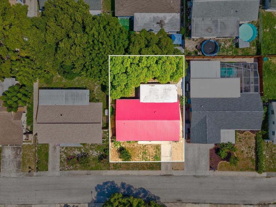 Active With Contract: $235,000 (2 beds, 1 baths, 1138 Square Feet)