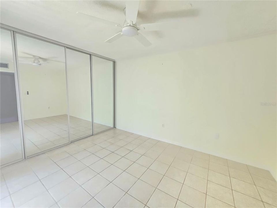 В аренду: $1,950 (2 спален, 2 ванн, 1285 Квадратных фут)