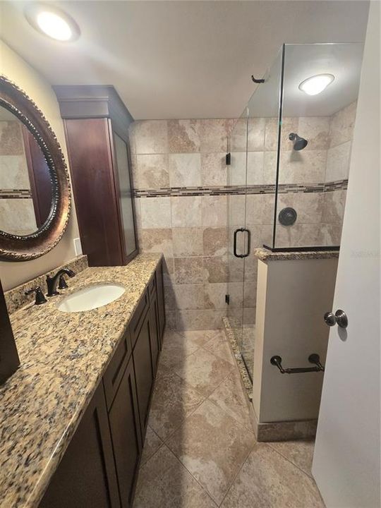 В аренду: $1,950 (2 спален, 2 ванн, 1285 Квадратных фут)