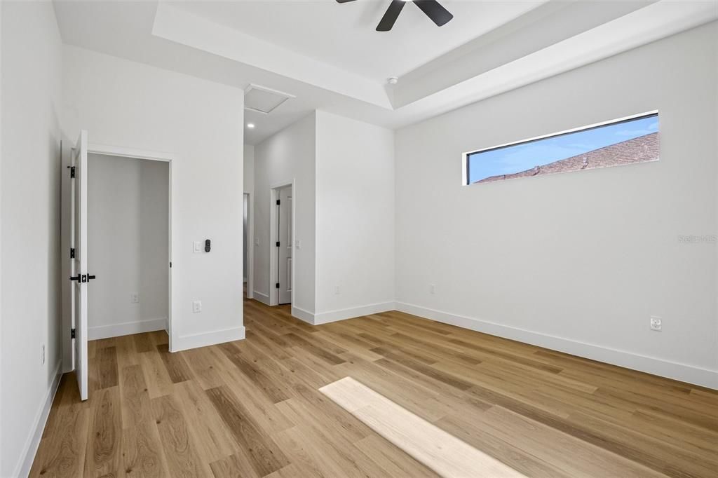 For Sale: $364,900 (3 beds, 2 baths, 1869 Square Feet)