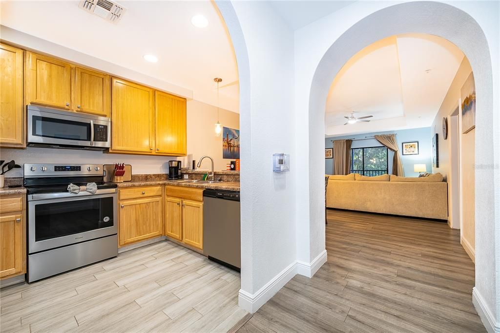 En Venta: $245,000 (3 camas, 2 baños, 1700 Pies cuadrados)