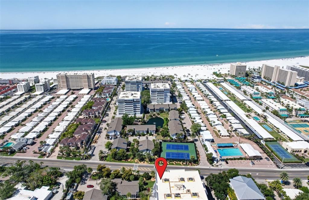 For Sale: $625,000 (2 beds, 2 baths, 1460 Square Feet)