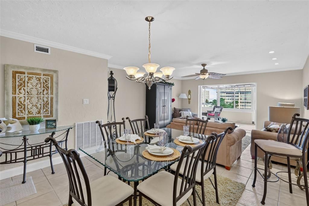 For Sale: $625,000 (2 beds, 2 baths, 1460 Square Feet)