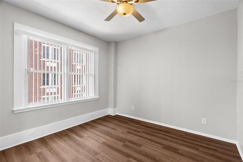 В аренду: $2,900 (1 спален, 1 ванн, 760 Квадратных фут)