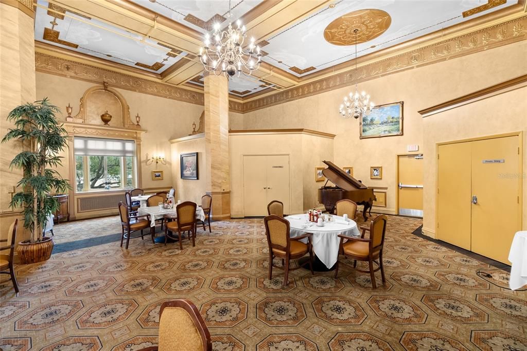 В аренду: $2,900 (1 спален, 1 ванн, 760 Квадратных фут)