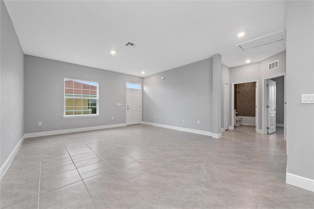 For Rent: $1,550 (2 beds, 2 baths, 1056 Square Feet)