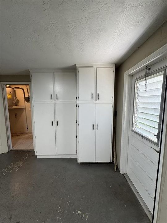 Active With Contract: $199,000 (2 beds, 2 baths, 1264 Square Feet)