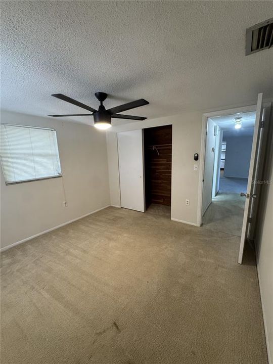 Active With Contract: $199,000 (2 beds, 2 baths, 1264 Square Feet)