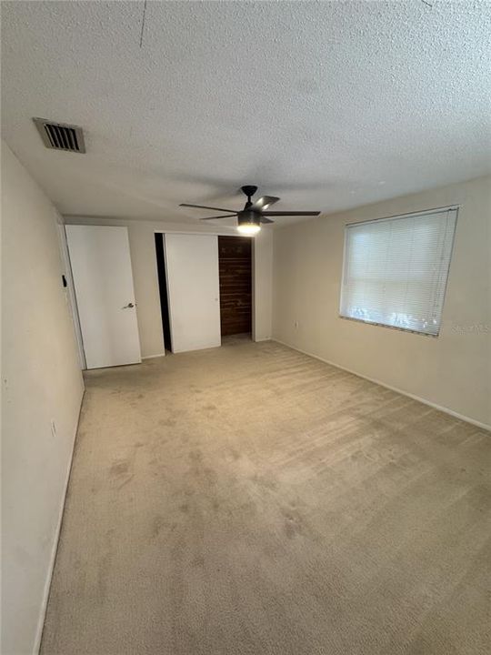 Active With Contract: $199,000 (2 beds, 2 baths, 1264 Square Feet)