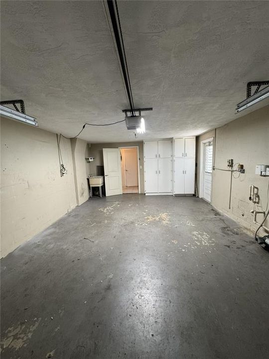 Active With Contract: $199,000 (2 beds, 2 baths, 1264 Square Feet)