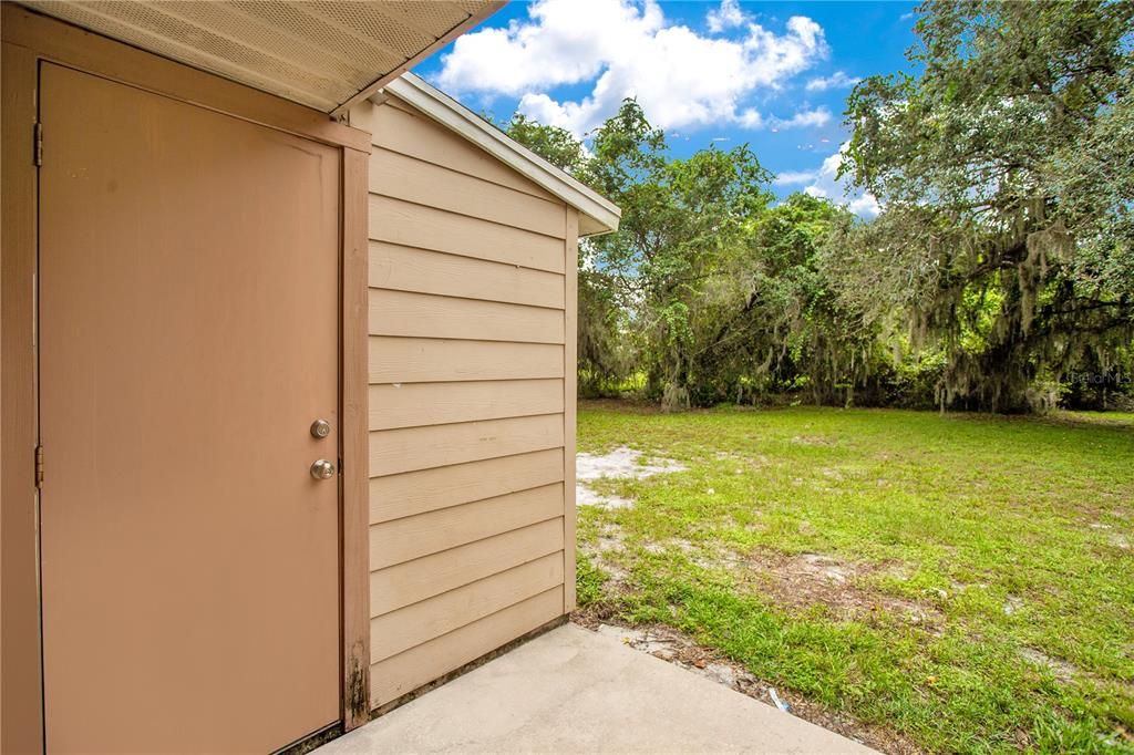 For Rent: $1,595 (2 beds, 2 baths, 880 Square Feet)