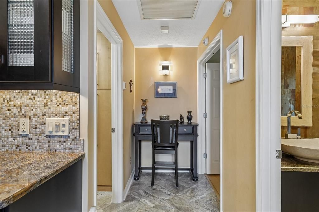 For Sale: $850,000 (4 beds, 4 baths, 2733 Square Feet)
