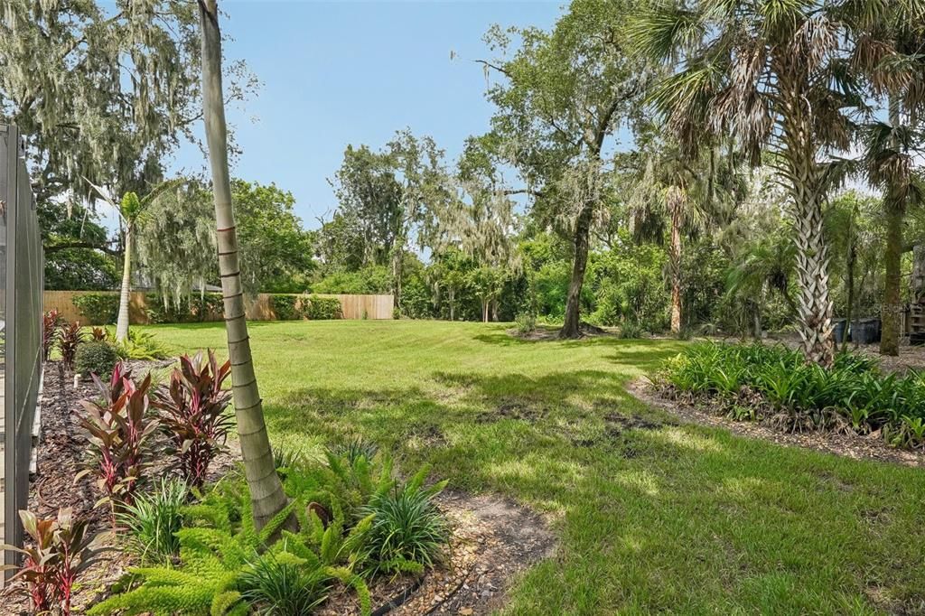 For Sale: $850,000 (4 beds, 4 baths, 2733 Square Feet)