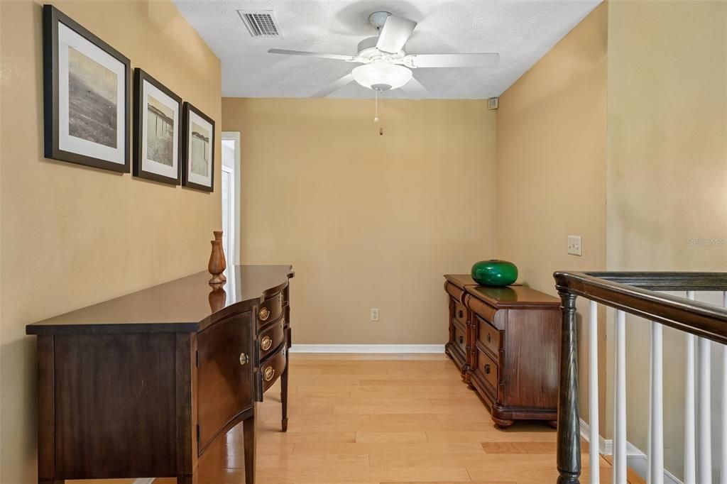 For Sale: $850,000 (4 beds, 4 baths, 2733 Square Feet)