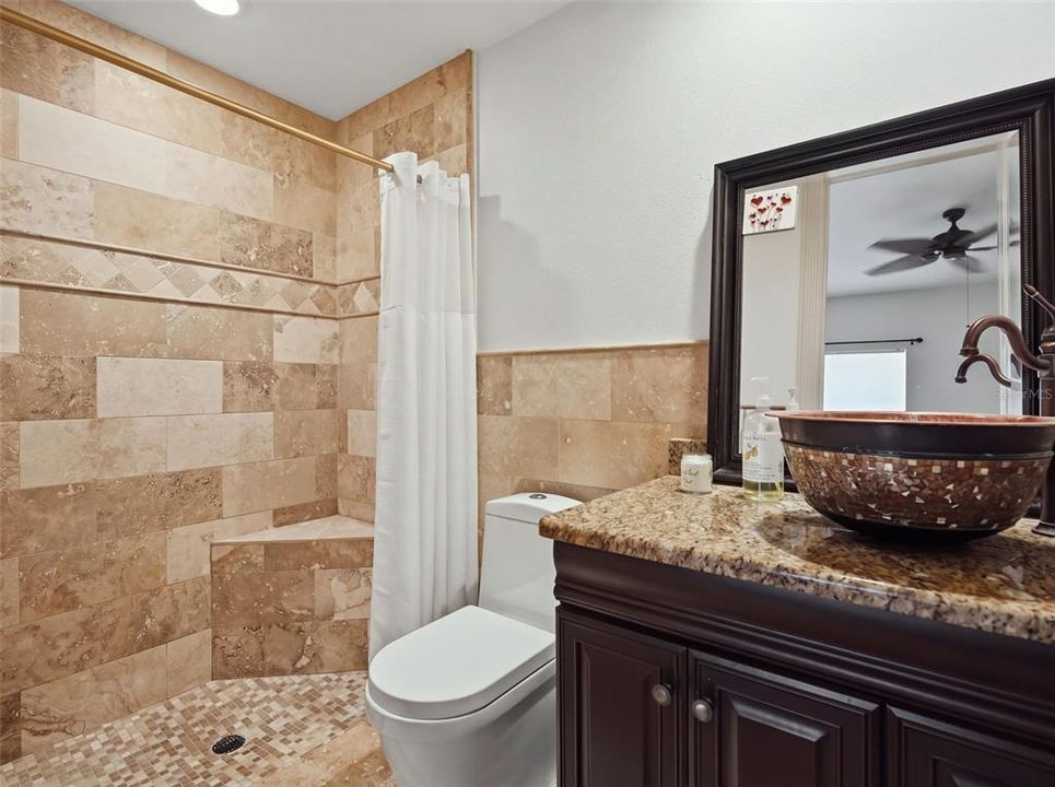 For Sale: $1,325,000 (4 beds, 5 baths, 5621 Square Feet)
