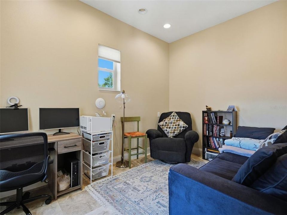 For Sale: $1,325,000 (4 beds, 5 baths, 5621 Square Feet)