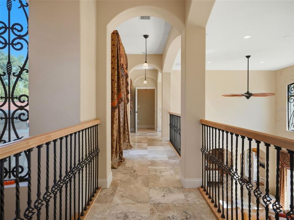 For Sale: $1,325,000 (4 beds, 5 baths, 5621 Square Feet)