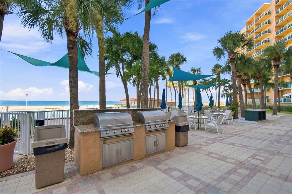 For Sale: $399,000 (0 beds, 1 baths, 463 Square Feet)