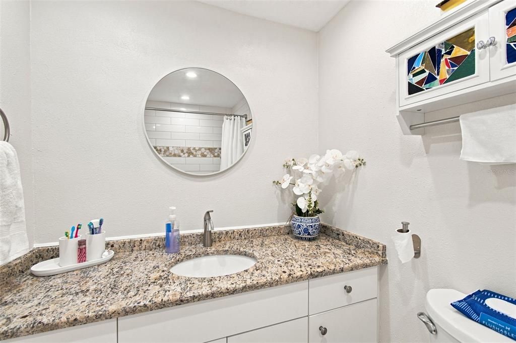 For Sale: $399,000 (0 beds, 1 baths, 463 Square Feet)