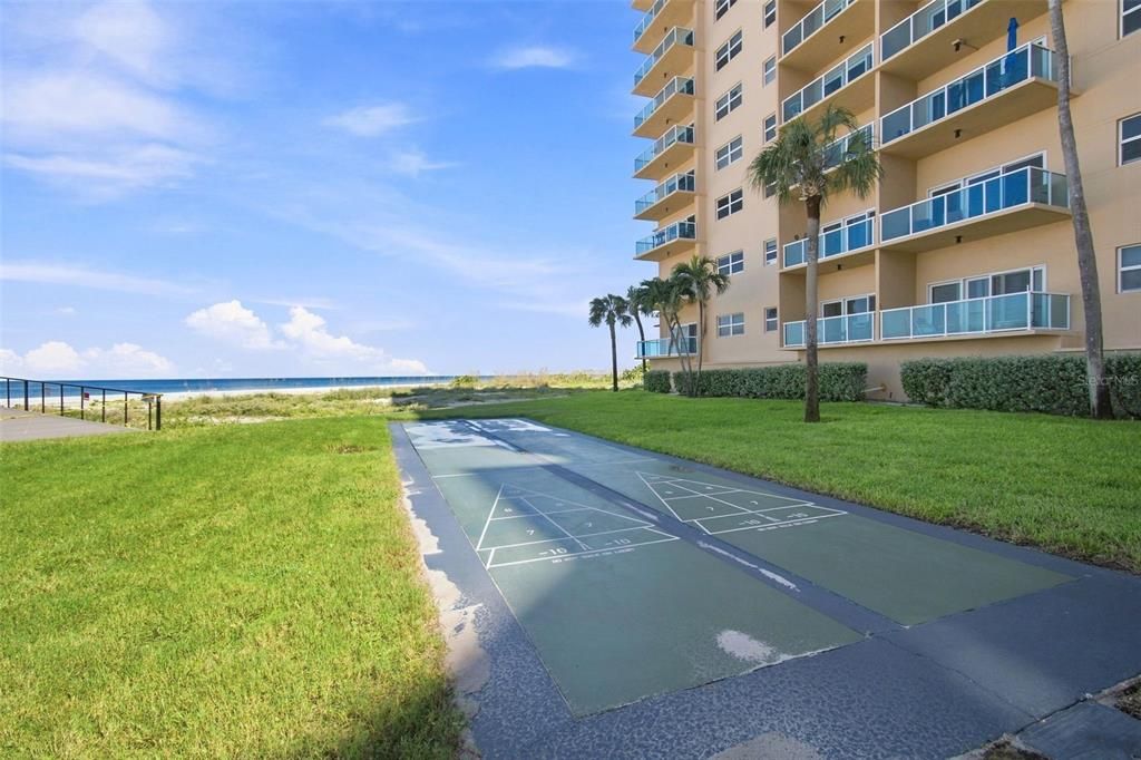 For Sale: $399,000 (0 beds, 1 baths, 463 Square Feet)