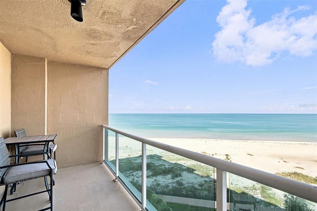 For Sale: $399,000 (0 beds, 1 baths, 463 Square Feet)