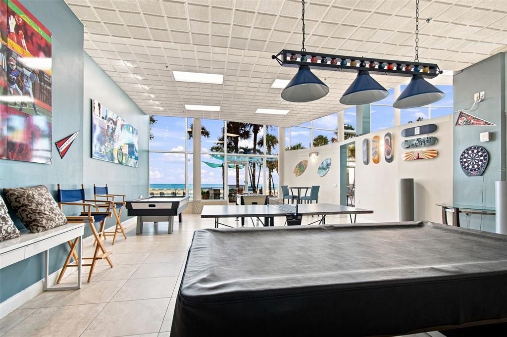 For Sale: $399,000 (0 beds, 1 baths, 463 Square Feet)