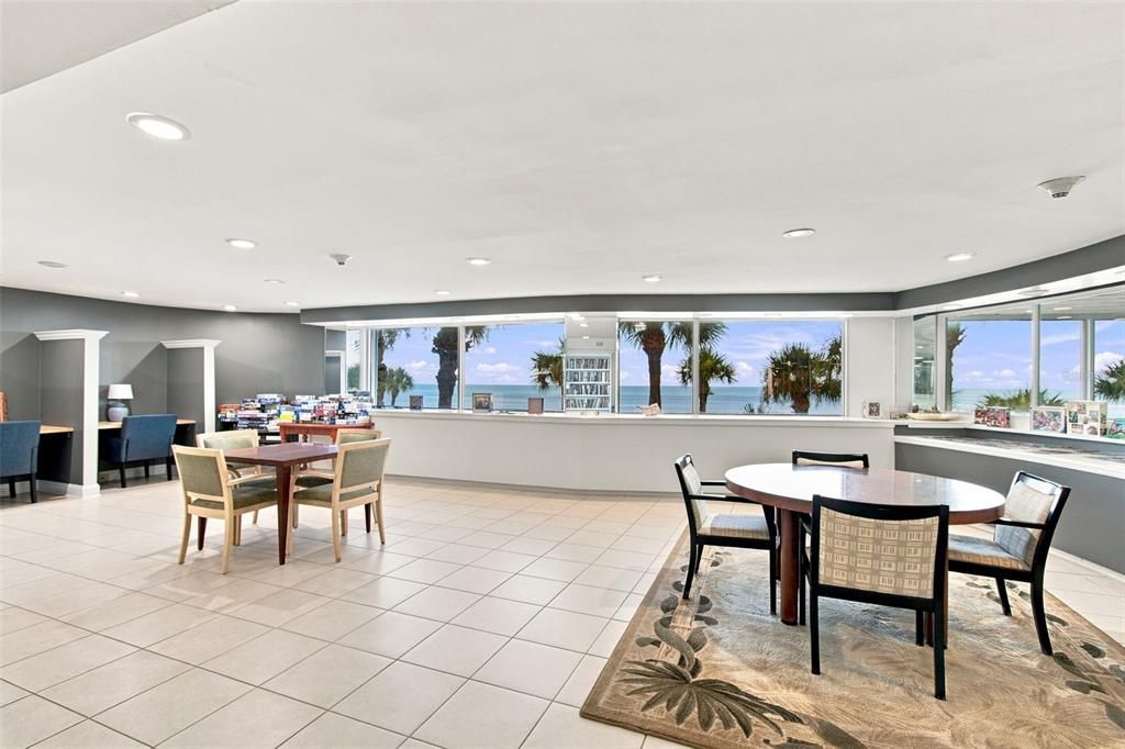 For Sale: $399,000 (0 beds, 1 baths, 463 Square Feet)