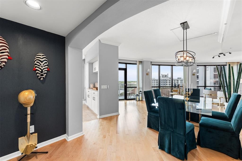 For Rent: $5,200 (3 beds, 2 baths, 1932 Square Feet)