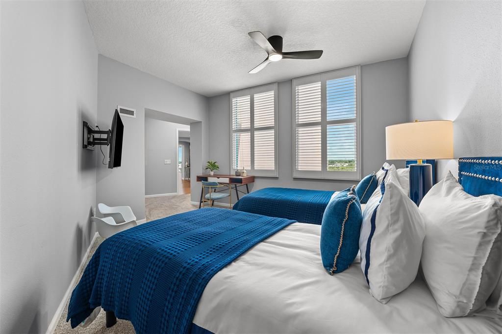 For Rent: $5,200 (3 beds, 2 baths, 1932 Square Feet)