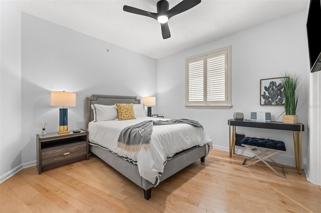 For Rent: $5,200 (3 beds, 2 baths, 1932 Square Feet)