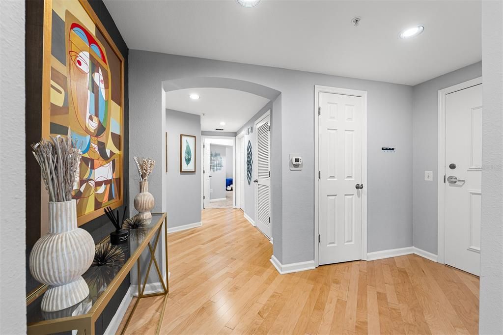 For Rent: $5,200 (3 beds, 2 baths, 1932 Square Feet)