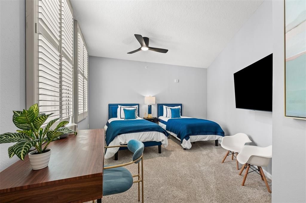 For Rent: $5,200 (3 beds, 2 baths, 1932 Square Feet)