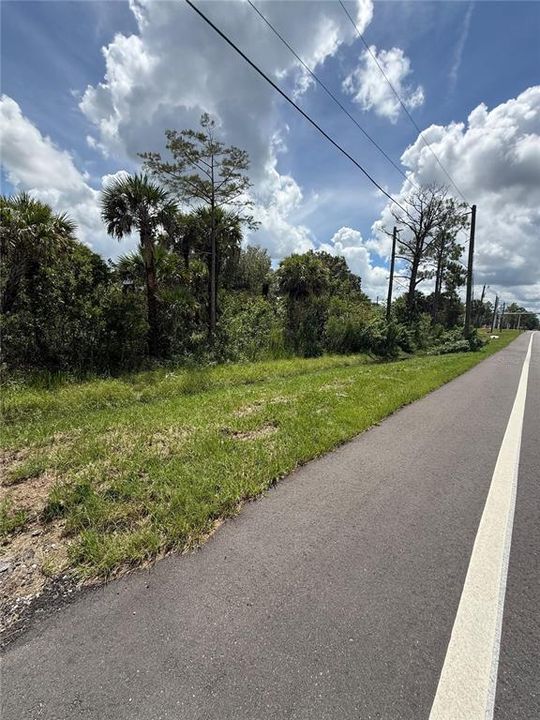 En Venta: $220,000 (1.17 acres)