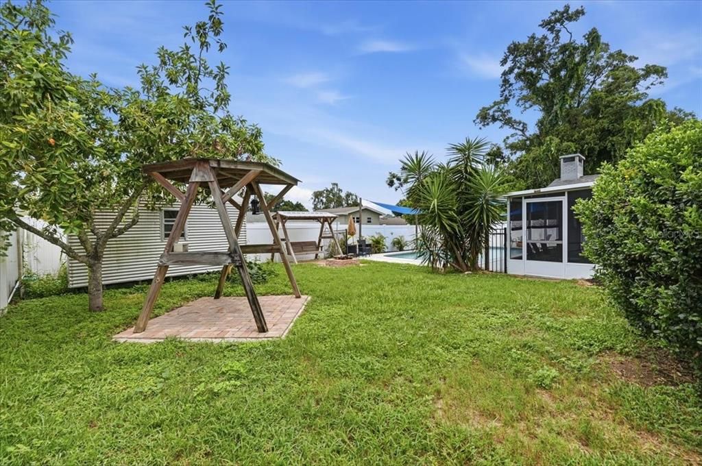 For Sale: $335,000 (3 beds, 2 baths, 1980 Square Feet)