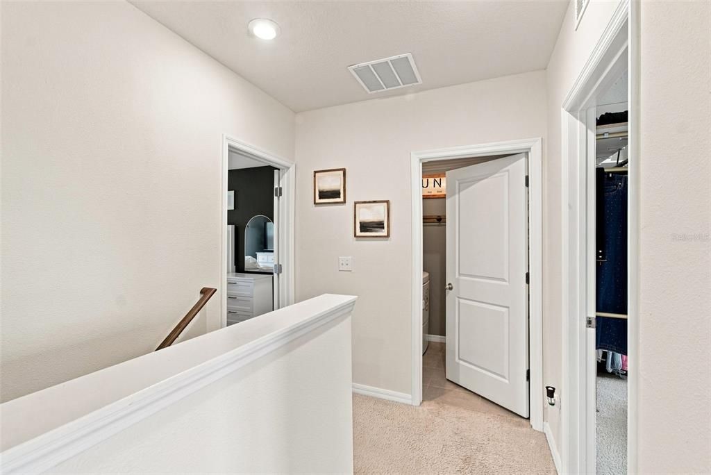 For Sale: $425,000 (5 beds, 3 baths, 2674 Square Feet)