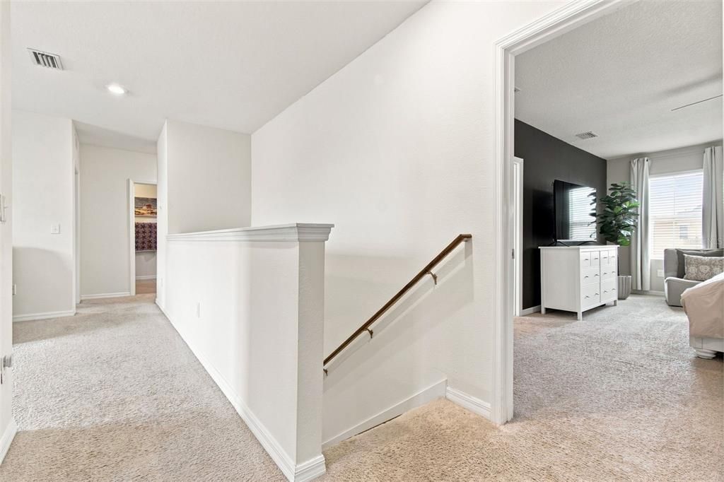 For Sale: $425,000 (5 beds, 3 baths, 2674 Square Feet)