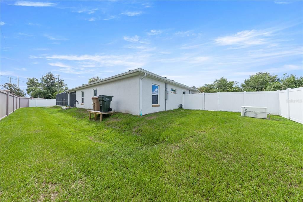 For Sale: $495,000 (3 beds, 2 baths, 2136 Square Feet)