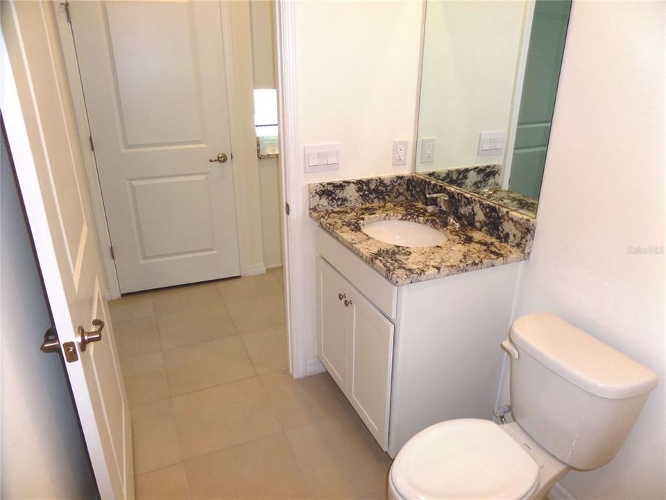 For Rent: $1,747 (3 beds, 2 baths, 1395 Square Feet)