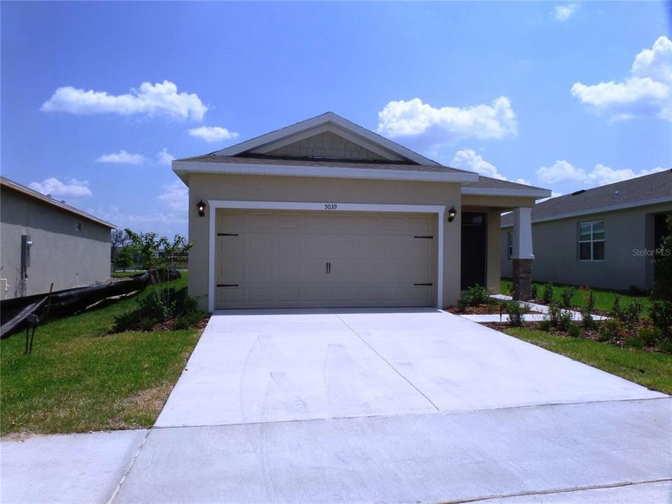 For Rent: $1,747 (3 beds, 2 baths, 1395 Square Feet)