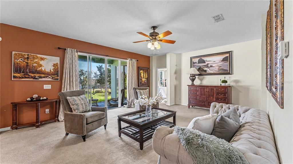 For Sale: $449,000 (5 beds, 4 baths, 3732 Square Feet)