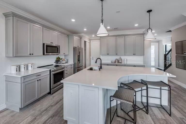For Sale: $392,020 (3 beds, 2 baths, 1967 Square Feet)