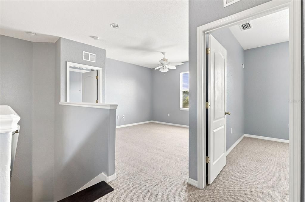 For Sale: $369,900 (3 beds, 2 baths, 2400 Square Feet)