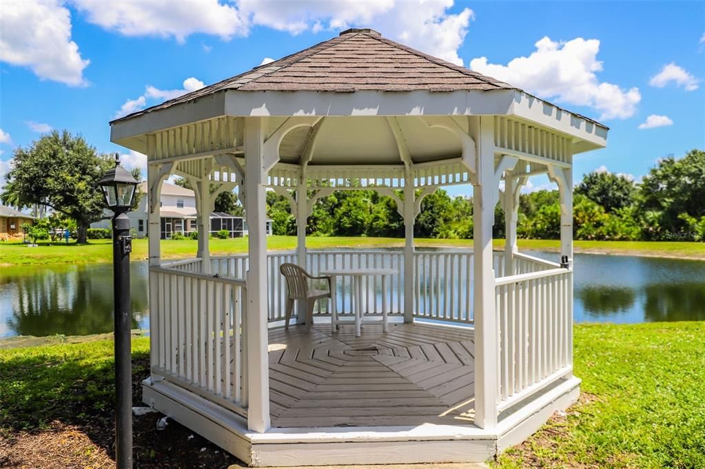For Sale: $369,900 (3 beds, 2 baths, 2400 Square Feet)