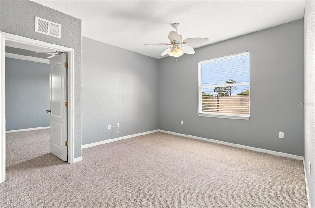 For Sale: $369,900 (3 beds, 2 baths, 2400 Square Feet)