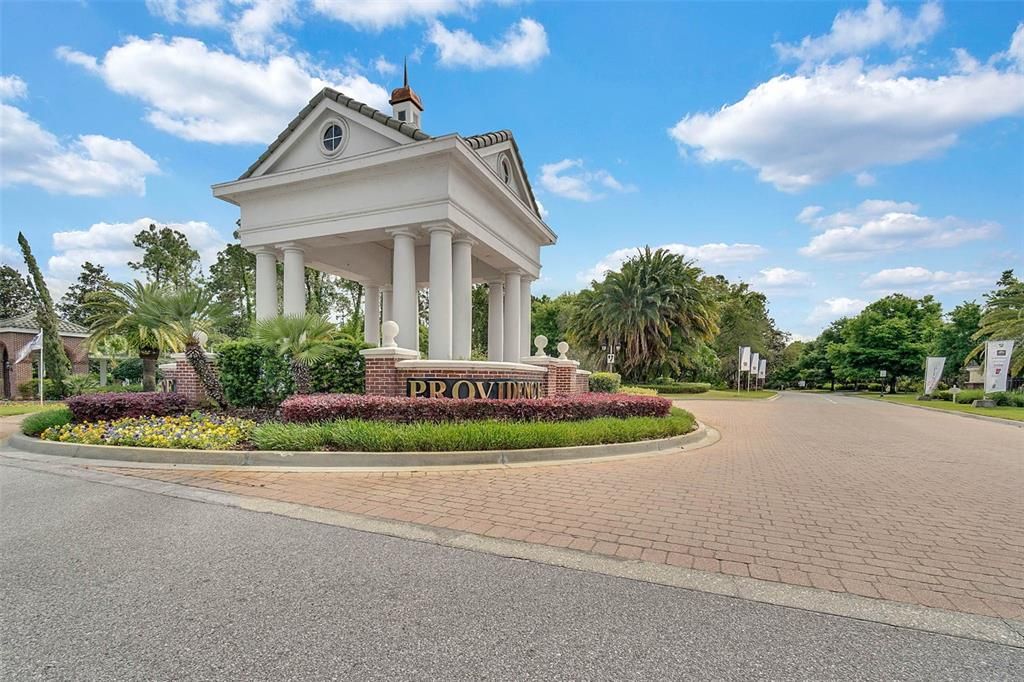 For Sale: $889,000 (6 beds, 5 baths, 5118 Square Feet)