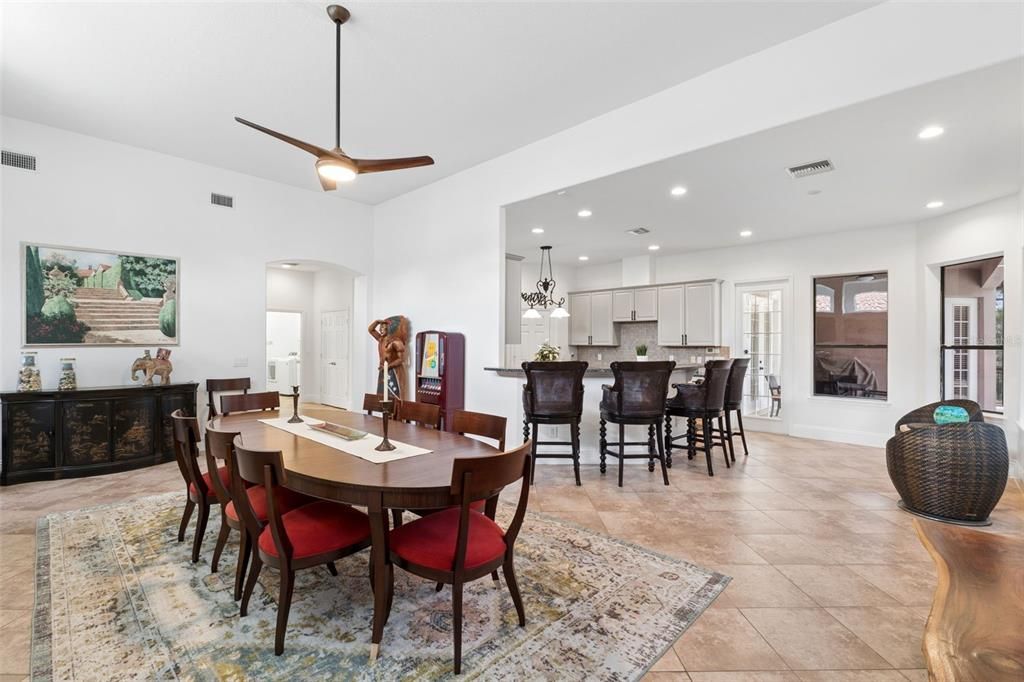 For Sale: $889,000 (6 beds, 5 baths, 5118 Square Feet)
