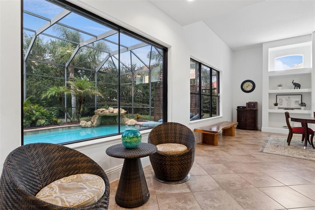 For Sale: $889,000 (6 beds, 5 baths, 5118 Square Feet)