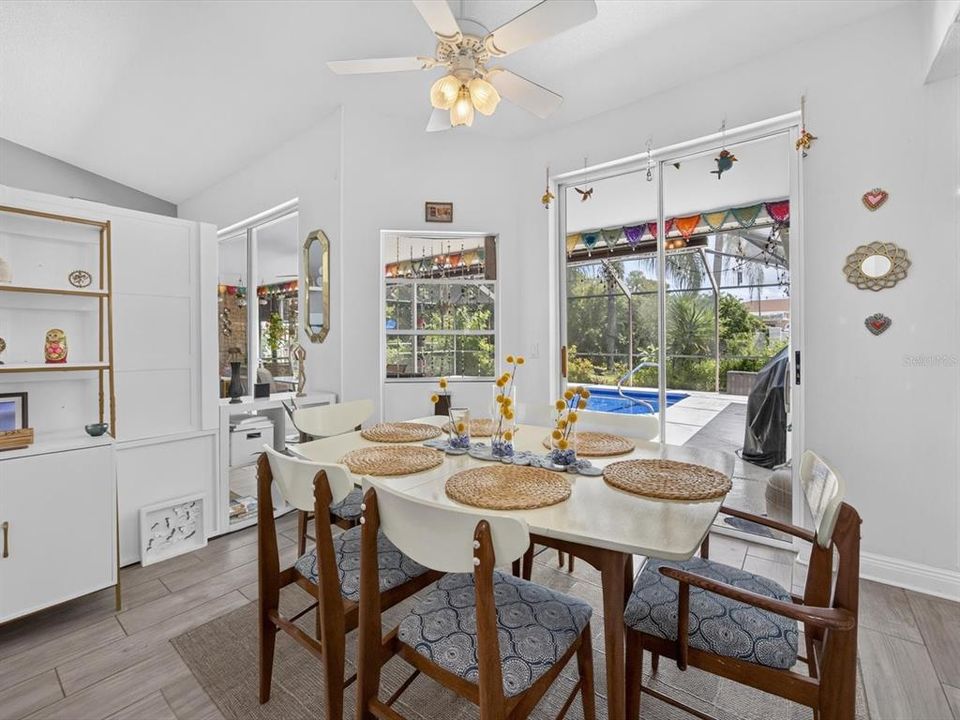 For Sale: $375,000 (4 beds, 2 baths, 1648 Square Feet)