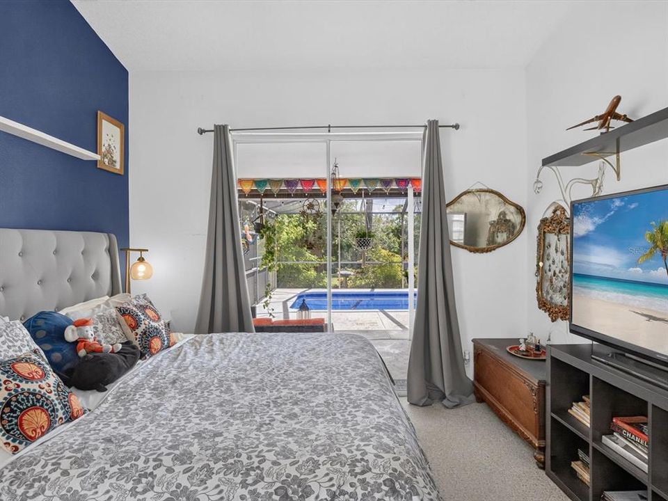 For Sale: $375,000 (4 beds, 2 baths, 1648 Square Feet)