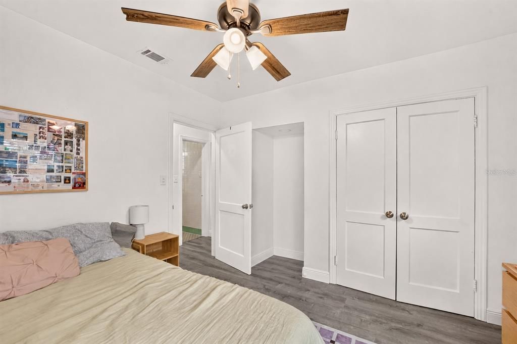 En Venta: $949,000 (4 camas, 0 baños, 1530 Pies cuadrados)